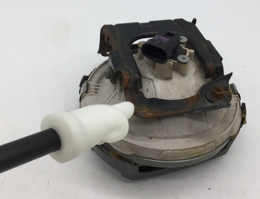 2005-2009 SUBARU OUTBACK RIGHT FRONT FOG LIGHT LAMP ASSEMBLY USED OEM - Image 7
