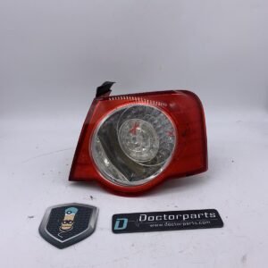 2006 - 2010 VW Volkswagen Passat Passenger Right Side Tail Light Lamp OEM