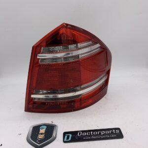2005-12 MERCEDES GL320 GL350 GL550 LEFT DRIVER'S SIDE TAILLIGHT OEM A1648200564