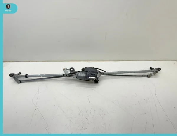 16-19 CHEVROLET CRUZE FRONT WINDSHIELD WIPER LINKAGE TRANSMISSION W/ MOTOR OEM