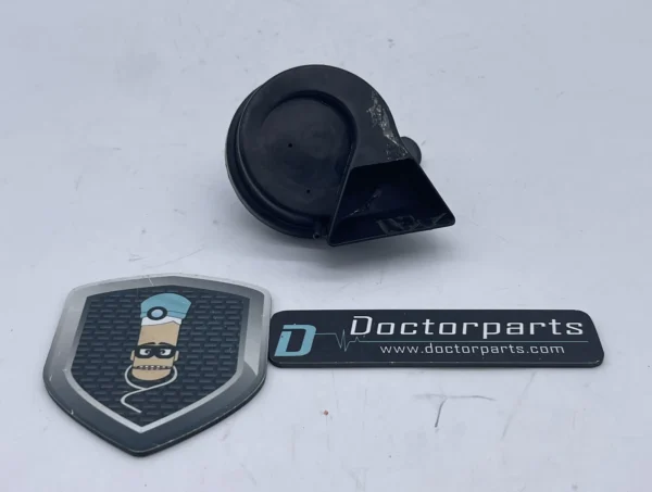 00 - 06 Mercedes C230 W220 S-class FRONT LEFT HORN SIGNAL LOW TONE 400 Hz OEM