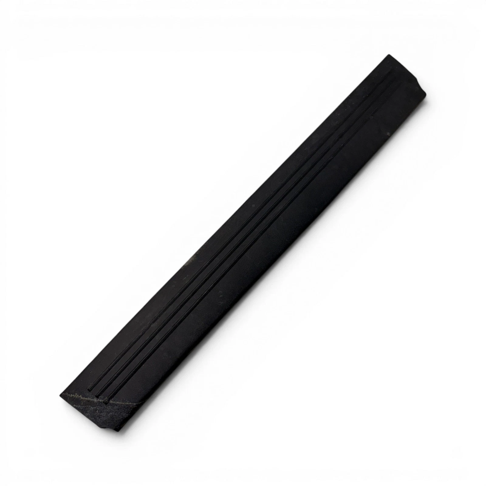 11-20 Dodge Grand Caravan Left Door Sill Scuff Plate Trim Cover OEM, ZR35DX9AF - Image 2