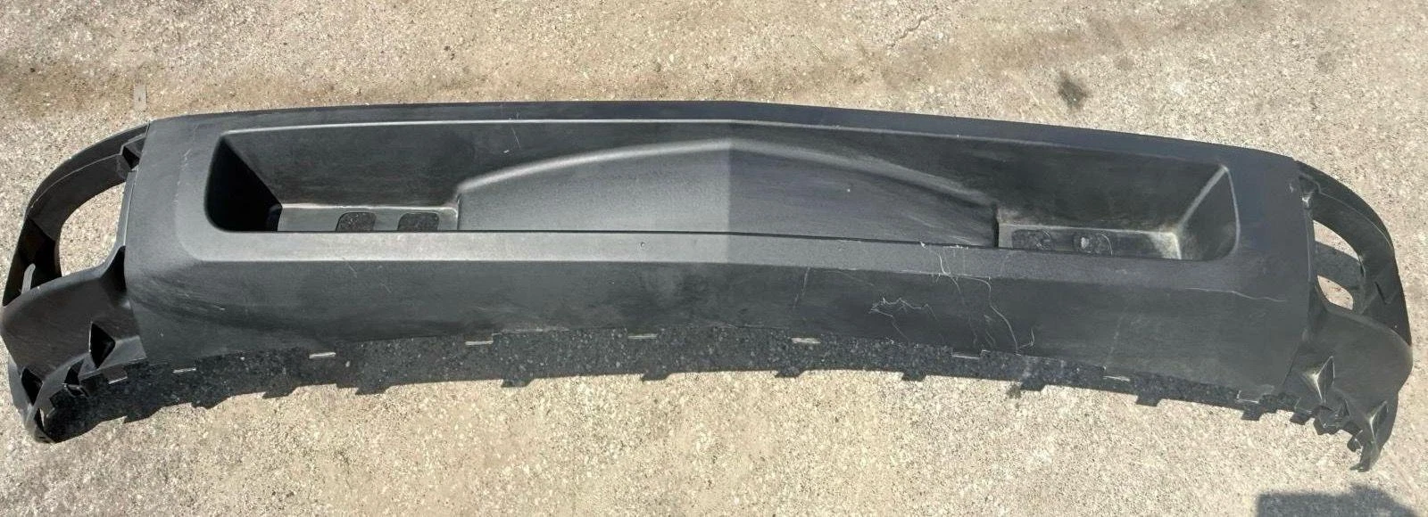 2009-2013 CHEVROLET SILVERADO 1500 FRONT BUMPER COVER OEM