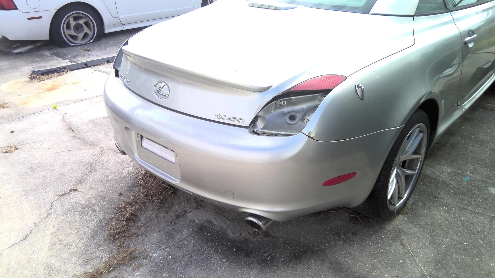 02-10 LEXUS SC430 RIGHT SIDE FENDER RH SILVER OEM - Image 4