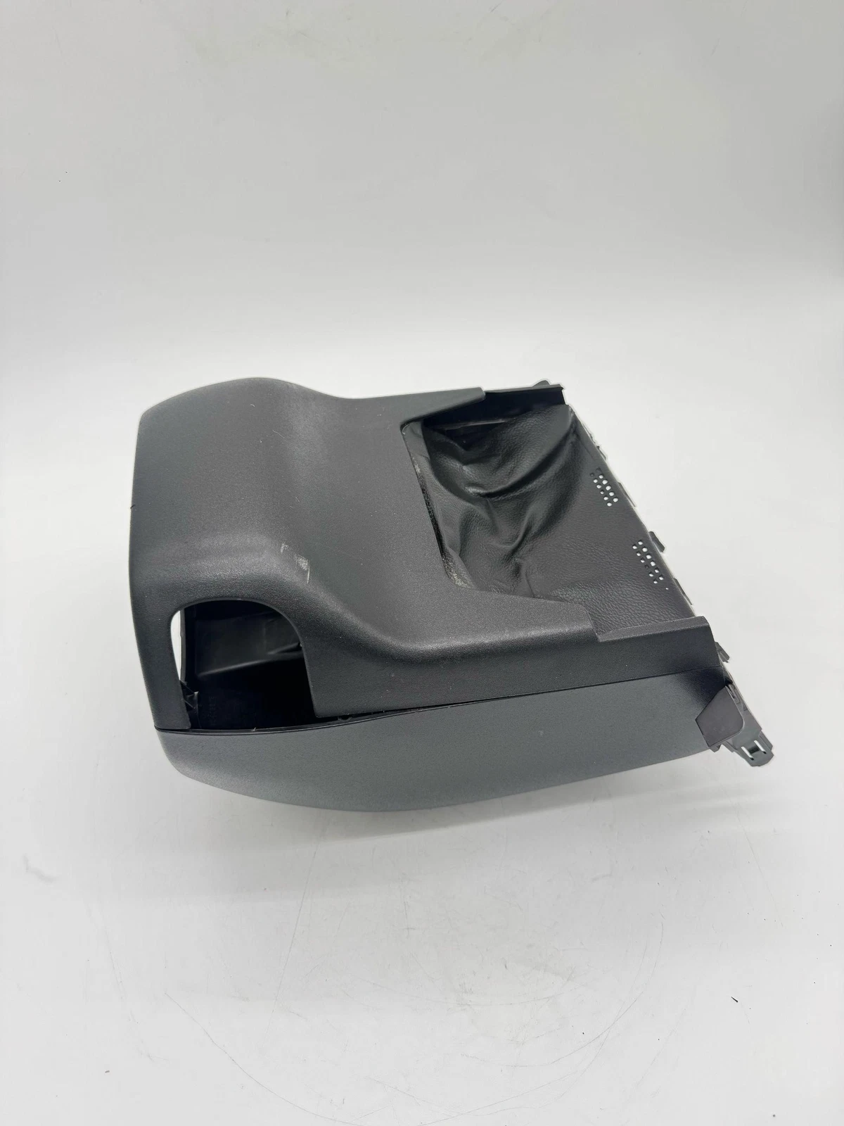 16-19 CHEVY CRUZE STEERING COLUMN SHROUD UPPER COVER TRIM PANEL 13464396 OEM - Image 9