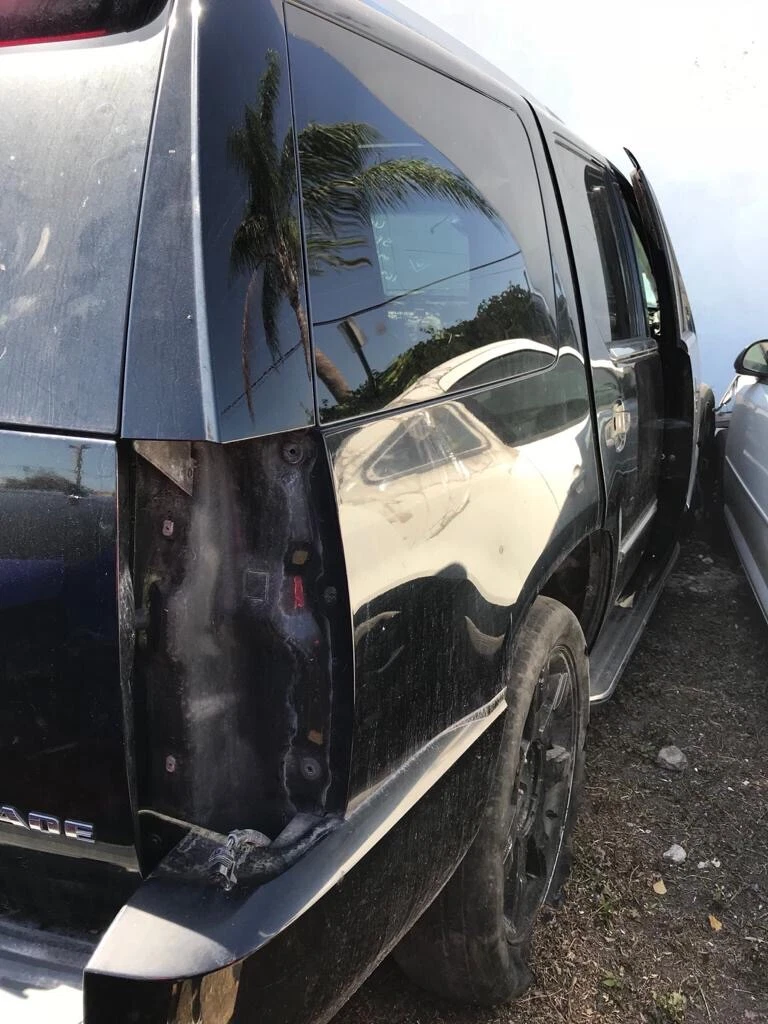 2007-2014 CADILLAC ESCALADE REAR PASSENGER RIGHT RH DOOR USED OEM LOCAL PICKUP - Image 6