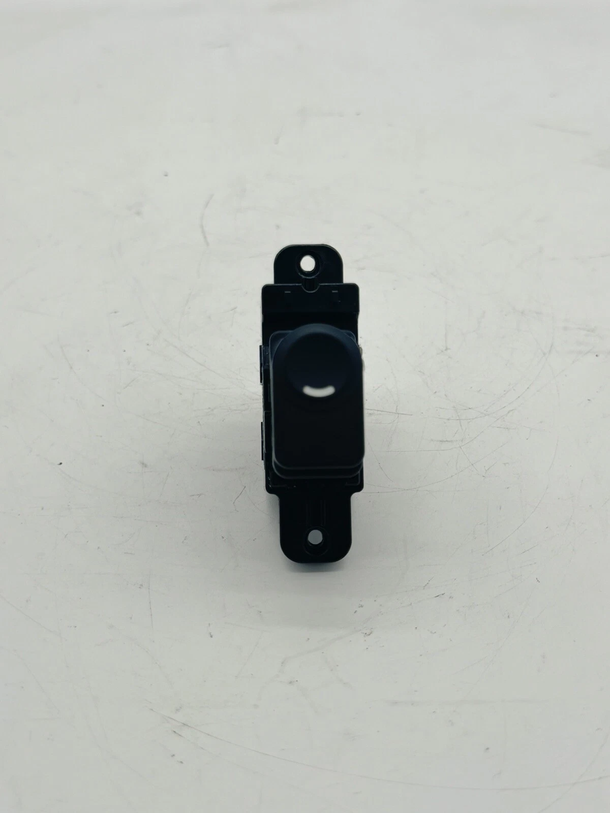 13-17 Hyundai Accent Rear Door Switch Assembly-Power Window Sub 93581-1R001 - Image 3