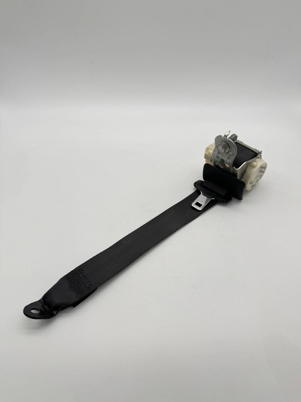 11 - 14 HYUNDAI SONATA REAR PASSENGER SEAT BELT OEM 89820-3Q000 - Image 2