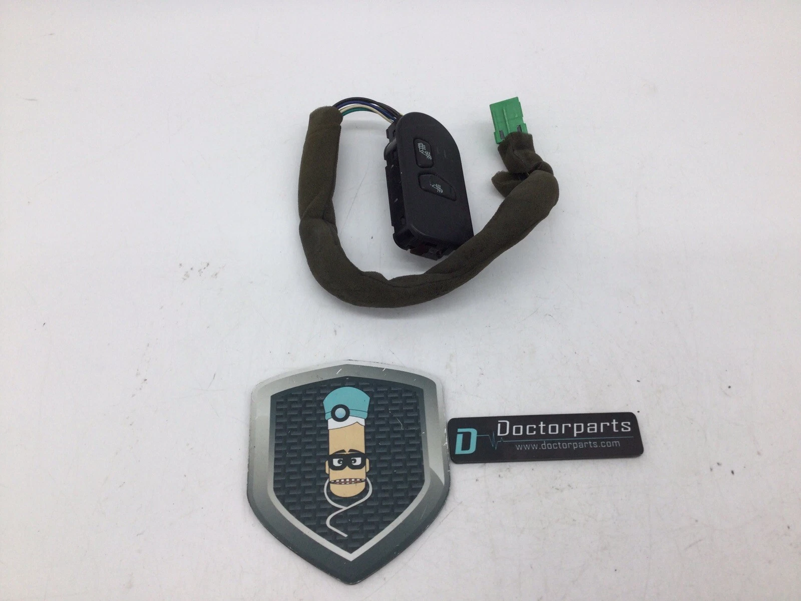 2003-2007 HUMMER H2 FRONT RIGHT DOOR SEAT HEAT HEATER CONTROL SWITCH OEM USED - Image 2