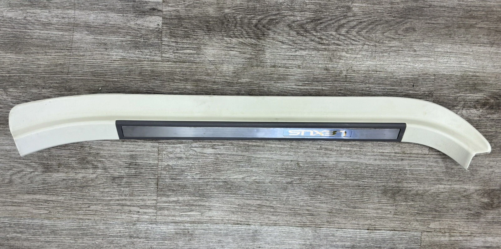 02-10 LEXUS SC430 FRONT LEFT DRIVER SIDE DOOR STEP SCUFF PLATE TRIM OEM - Image 2