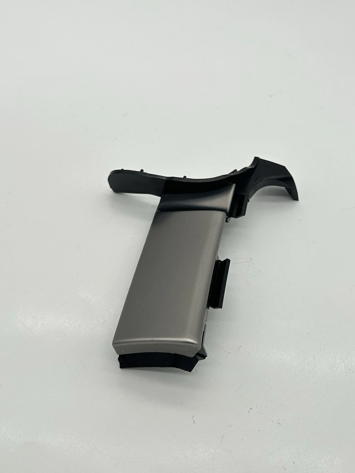 2008-2013 Infiniti G37 Coupe Instrument Panel Trim Bezel 68410JK600 OEM - Image 7