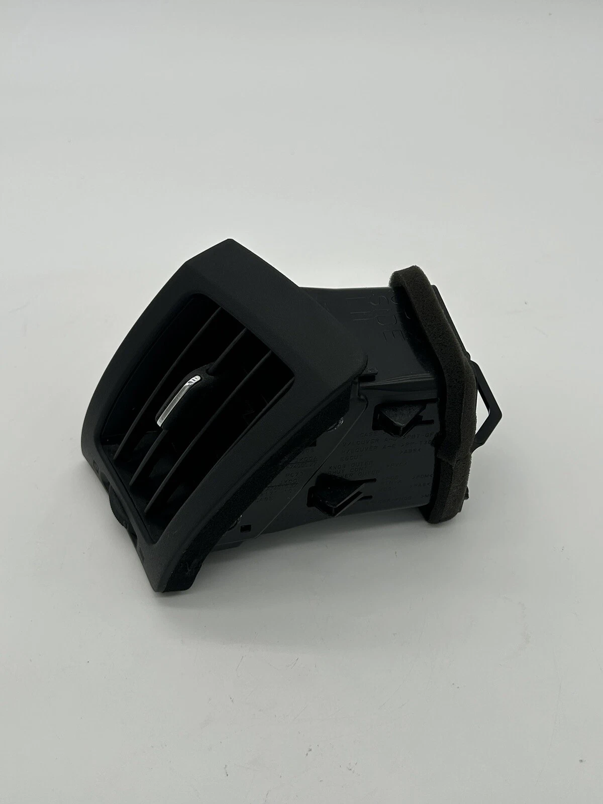 08-13 INFINITI G37 G37X SEDAN LEFT DRIVER SIDE DASH AIR FLOW ADJUST VENT OEM - Image 2