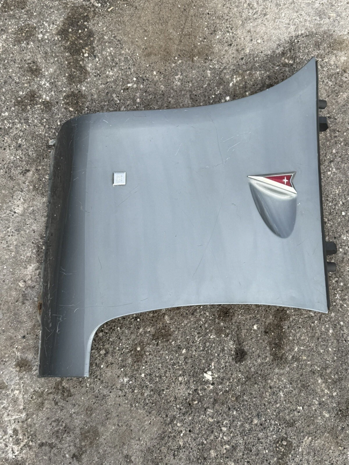 2006-2009 PONTIAC SOLSTICE FRONT LEFT FENDER DRIVER SIDE FENDER OEM OEM - Image 3