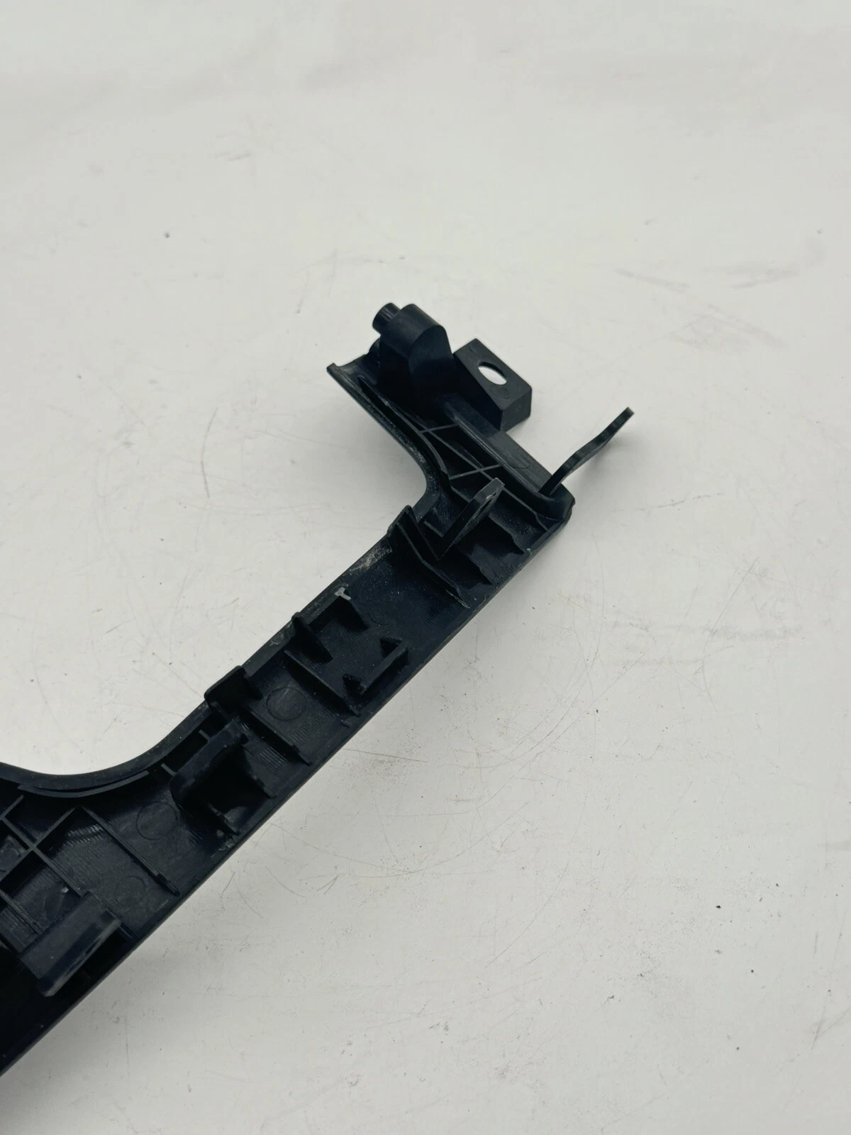 11-13 Hyundai Elantra Sedan Rear Left Window Switch Bezel Trim 201007562 OEM - Image 7