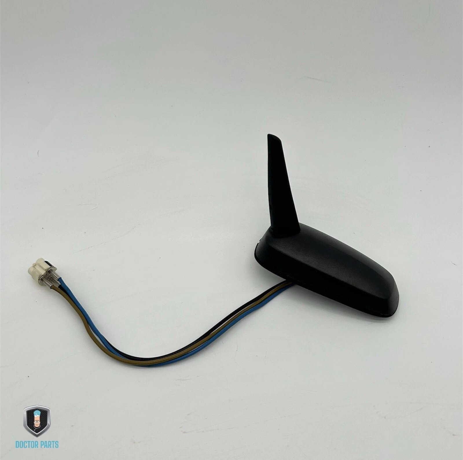 06-10 Saturn Sky Trunk Rear Antenna Shark Fin With Harness Cable OEM