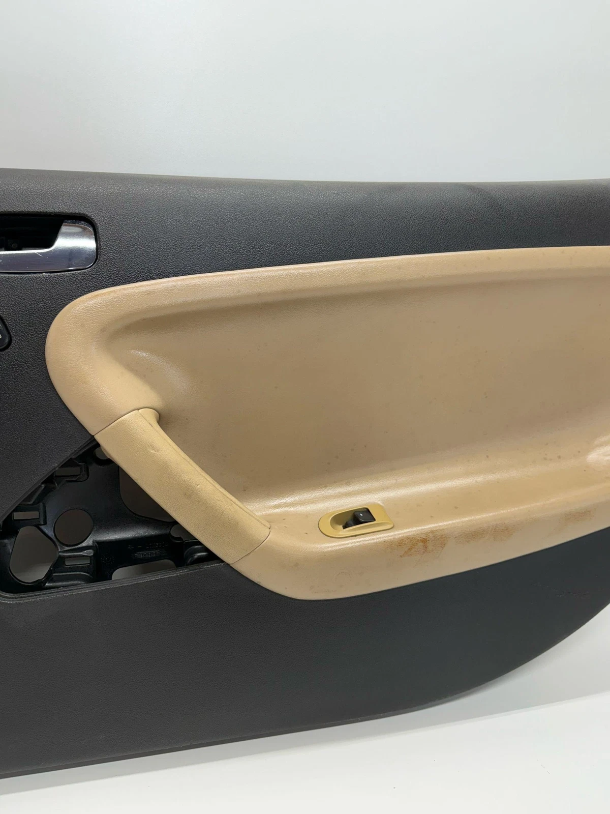 2008-2010 Pontiac Solstice Door Panel RH Right Side Ebony Tan 25824364 25801547 - Image 6