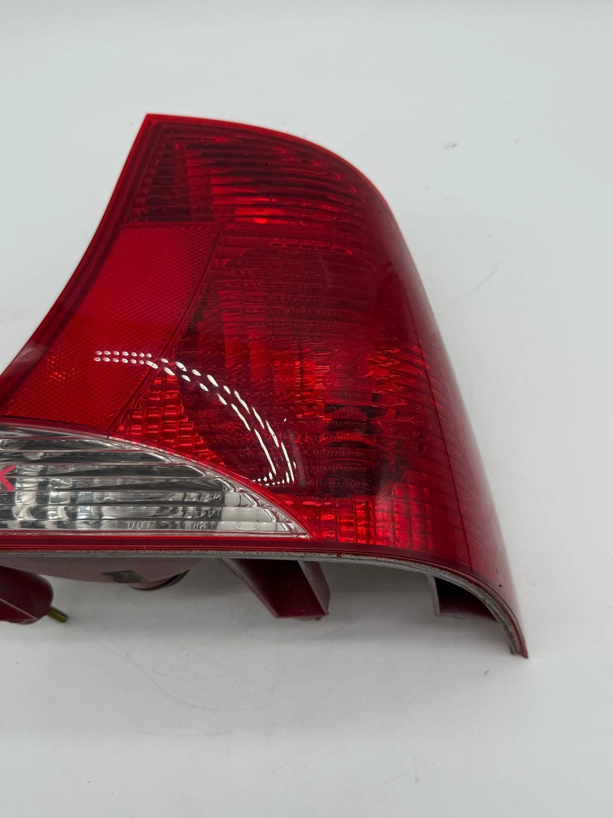 2002-2004 Ford Focus Right Rear Tail Light Assembly YS4X-13440-CA - Image 7