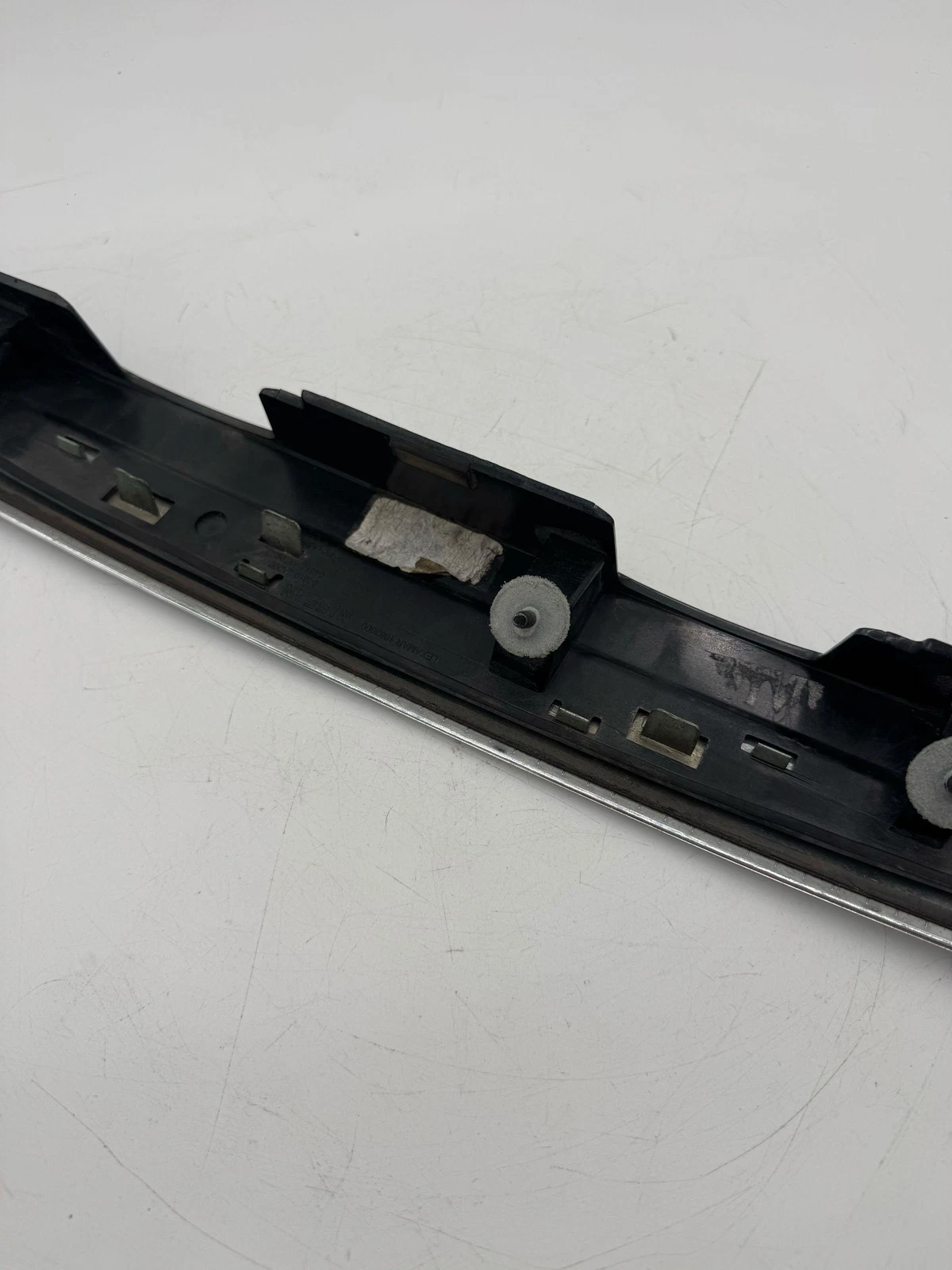 07-09 Nissan Altima Sedan Trunk Lid Finish Molding Panel Trim Plate 84810 JA000 - Image 3