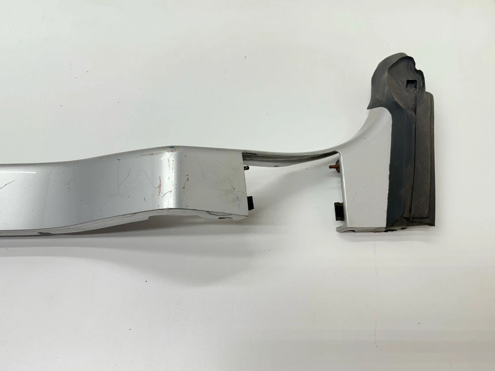 07-10 SATURN SKY HEADREST BRACE SUPPORT TULIP TRIM PANEL ASSEMBLY OEM - Image 10