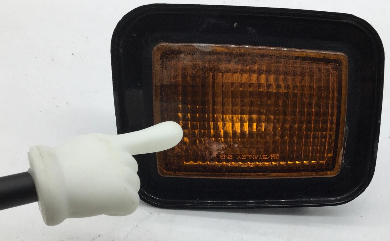 03 - 09 HUMMER H2 INDICATOR RIGHT TRAINERS SIGNAL LAMP LIGHT USED OEM PARK/TURN - Image 9