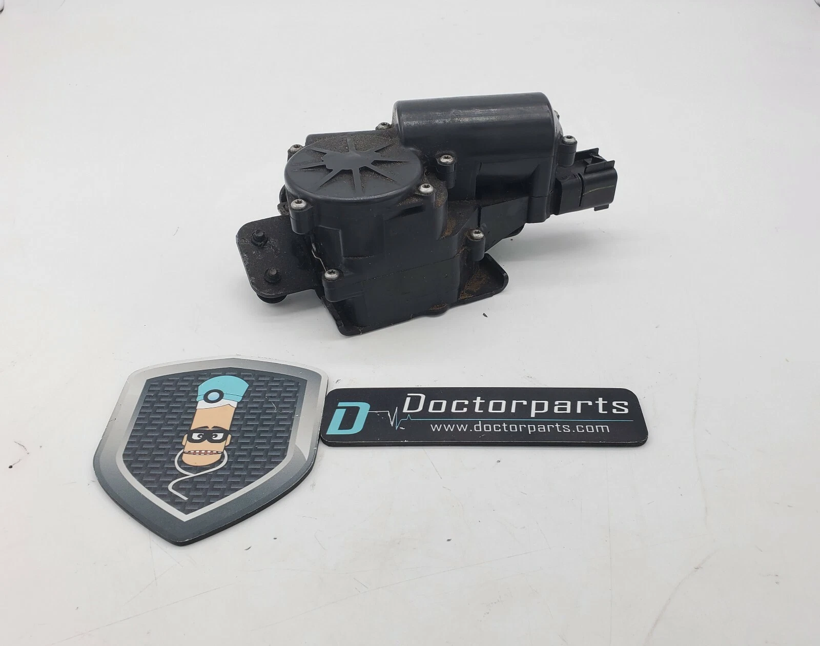 2006-14 CADILLAC SRX REAR LIFTGATE LOCK LATCH ACTUATOR 13502698/ 13503467 OEM