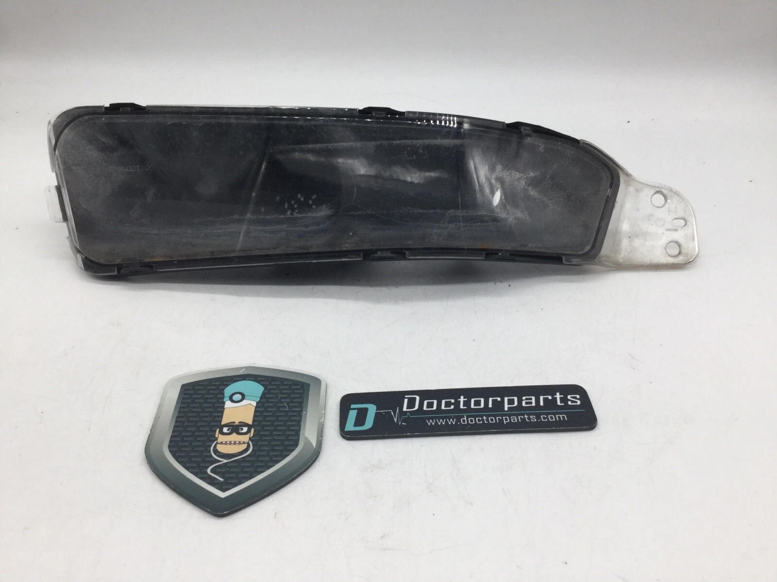 2005-2009 FORD MUSTANG TURN SIGNAL LAMP BUMPER LIGHT RIGHT RH USED OEM