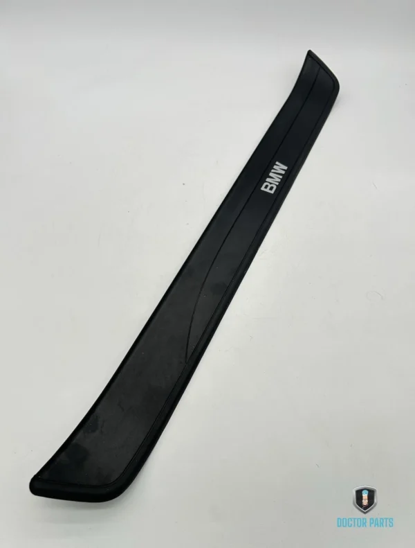 06-2010 BMW 328i 325i 330i e90 sedan scuff plate sill plate floor door Trim OEM