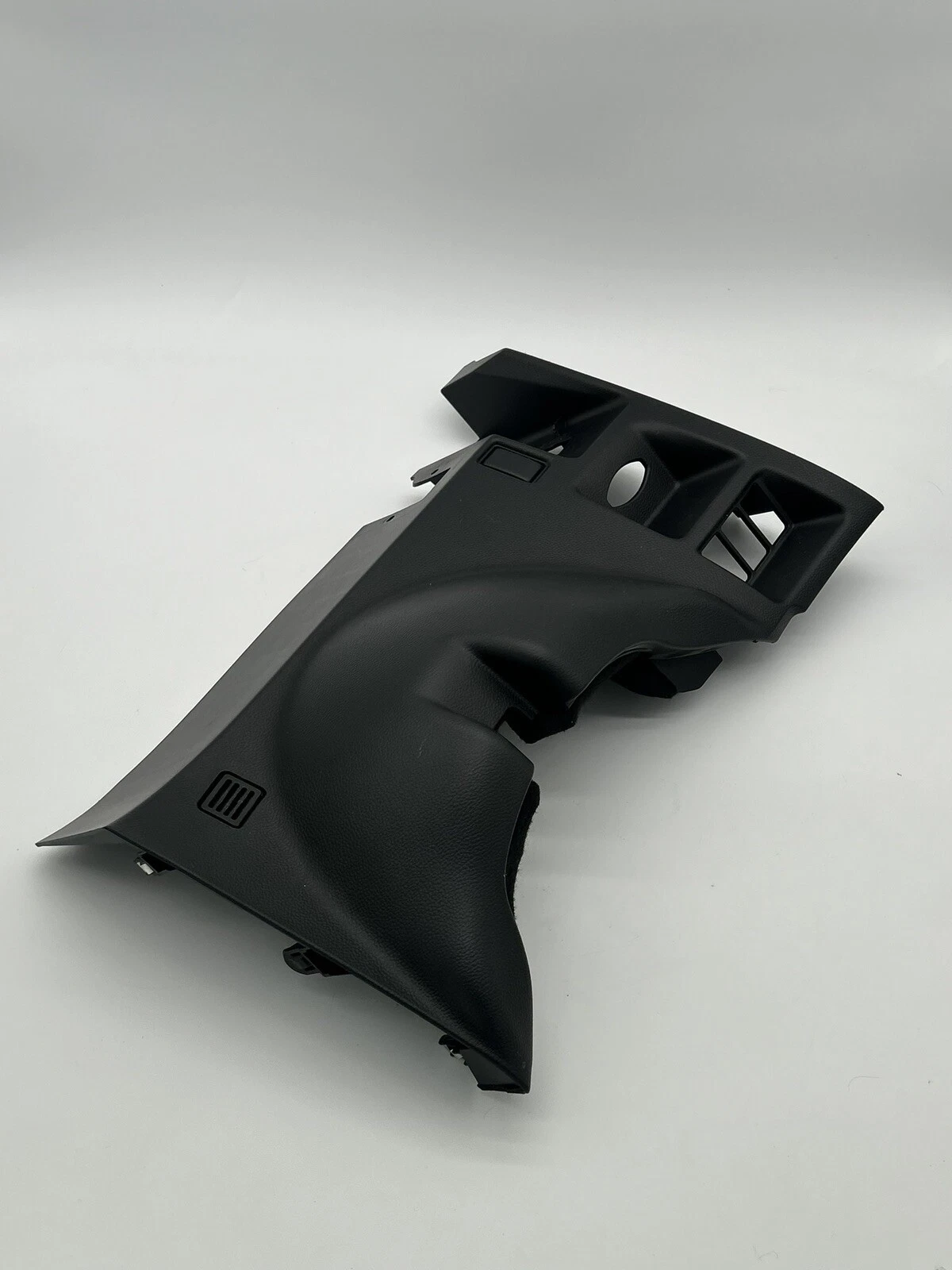 2008-2013 Infiniti G37 Coupe Driver Lower Knee Panel Lh 68106-JK60A OEM - Image 3