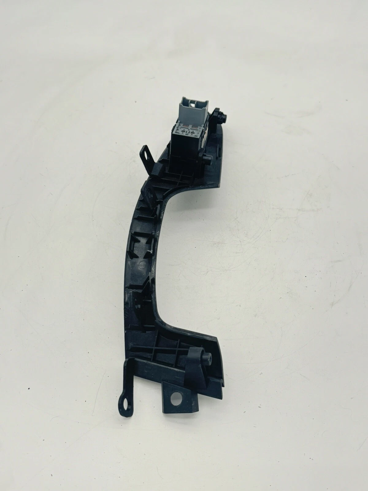 11-13 Hyundai Elantra Sedan Rear Left Window Switch Bezel Trim 201007562 OEM - Image 5