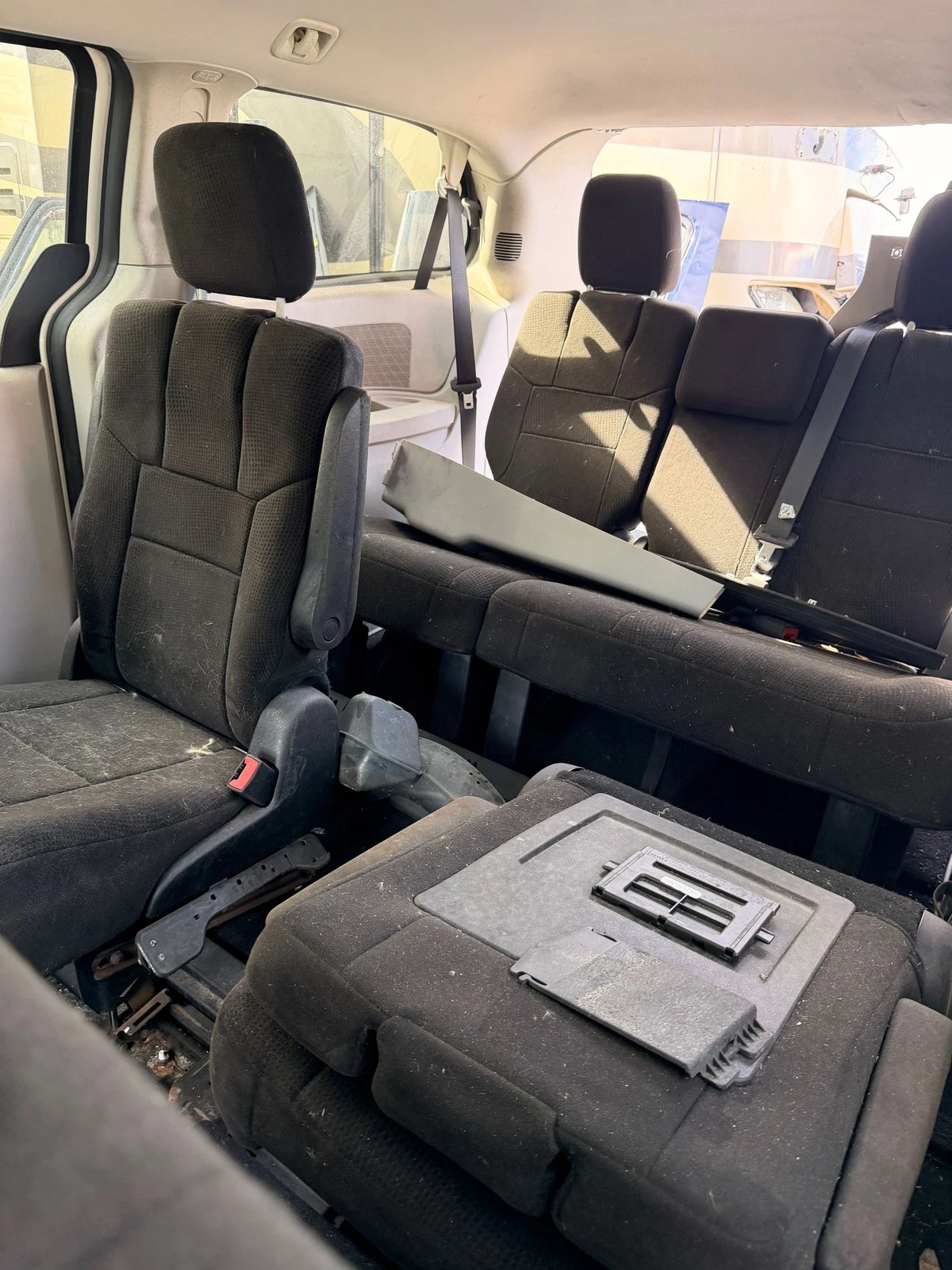2008-2013 DODGE GRAND CARAVAN REAR RIGHT QUARTER PANEL - Image 11
