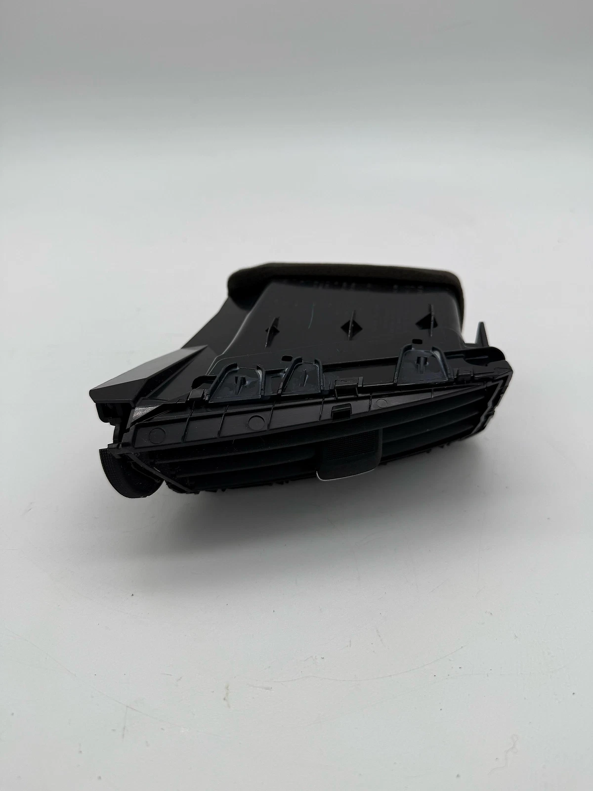 2008-2013 Infiniti G37 Right Center Dashboard AC Vent OEM 68750-JK00C - Image 4