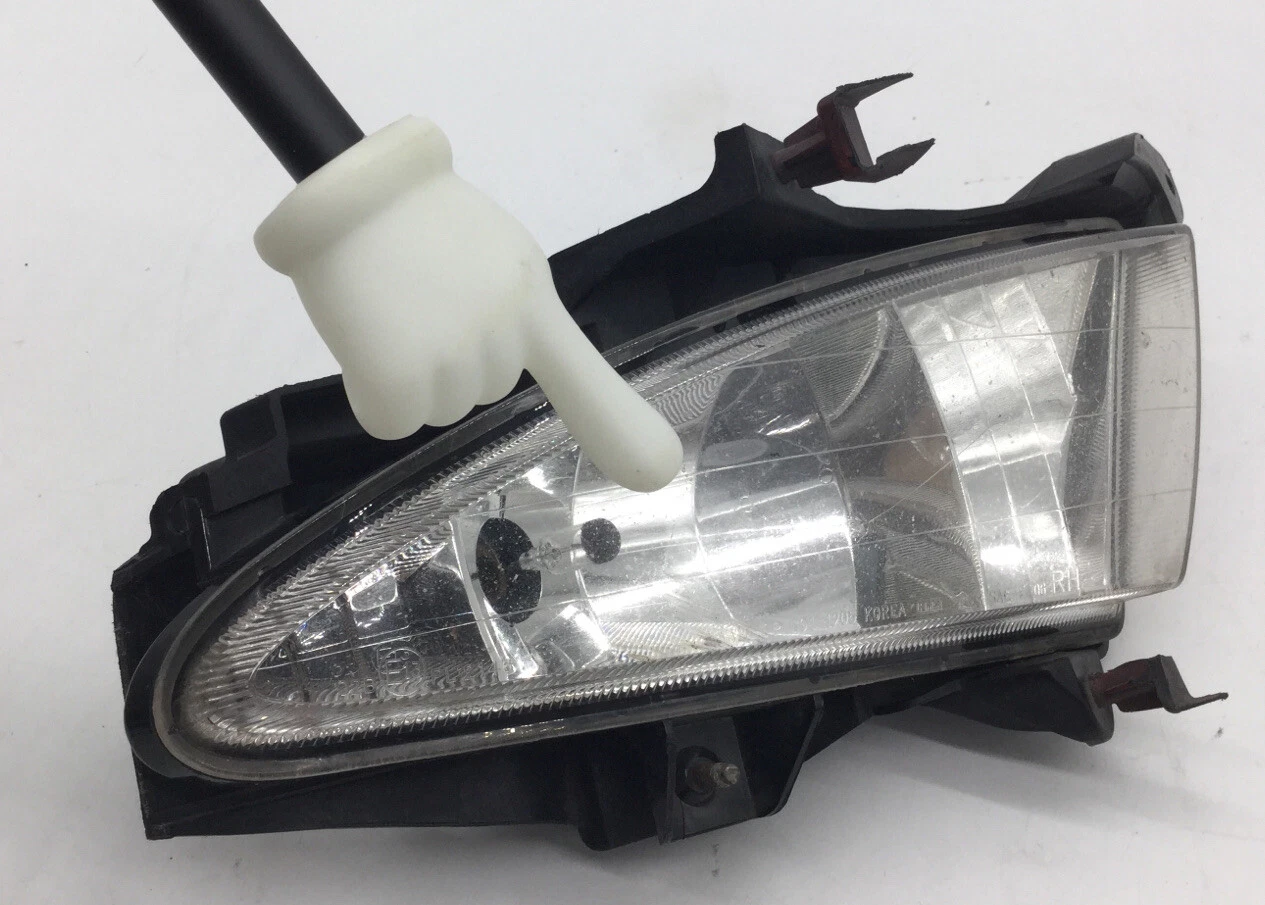 2007 - 2010 HYUNDAI ELANTRA HALOGEN FOG LIGHT RIGHT PASSENGER SIDE RH OEM USED - Image 7