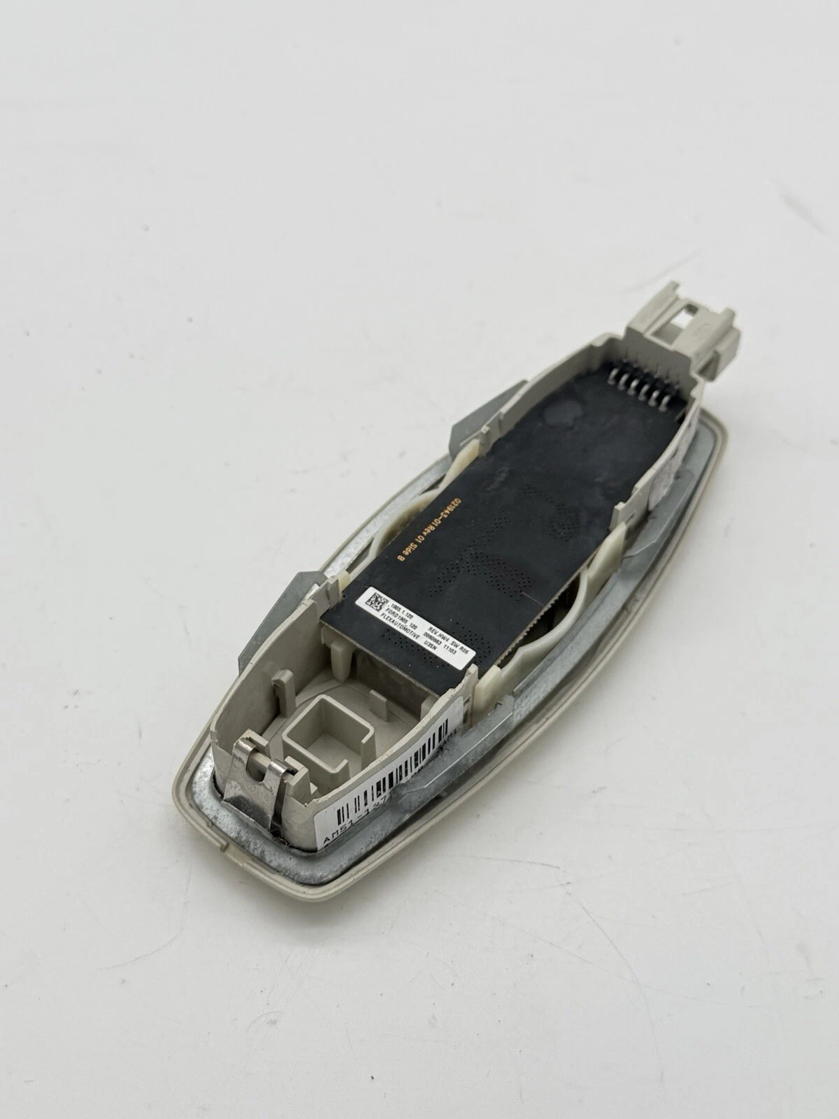 12-18 FORD FOCUS UPPER OVERHEAD DOME LIGHT AM51- 13776-BB OEM - Image 5