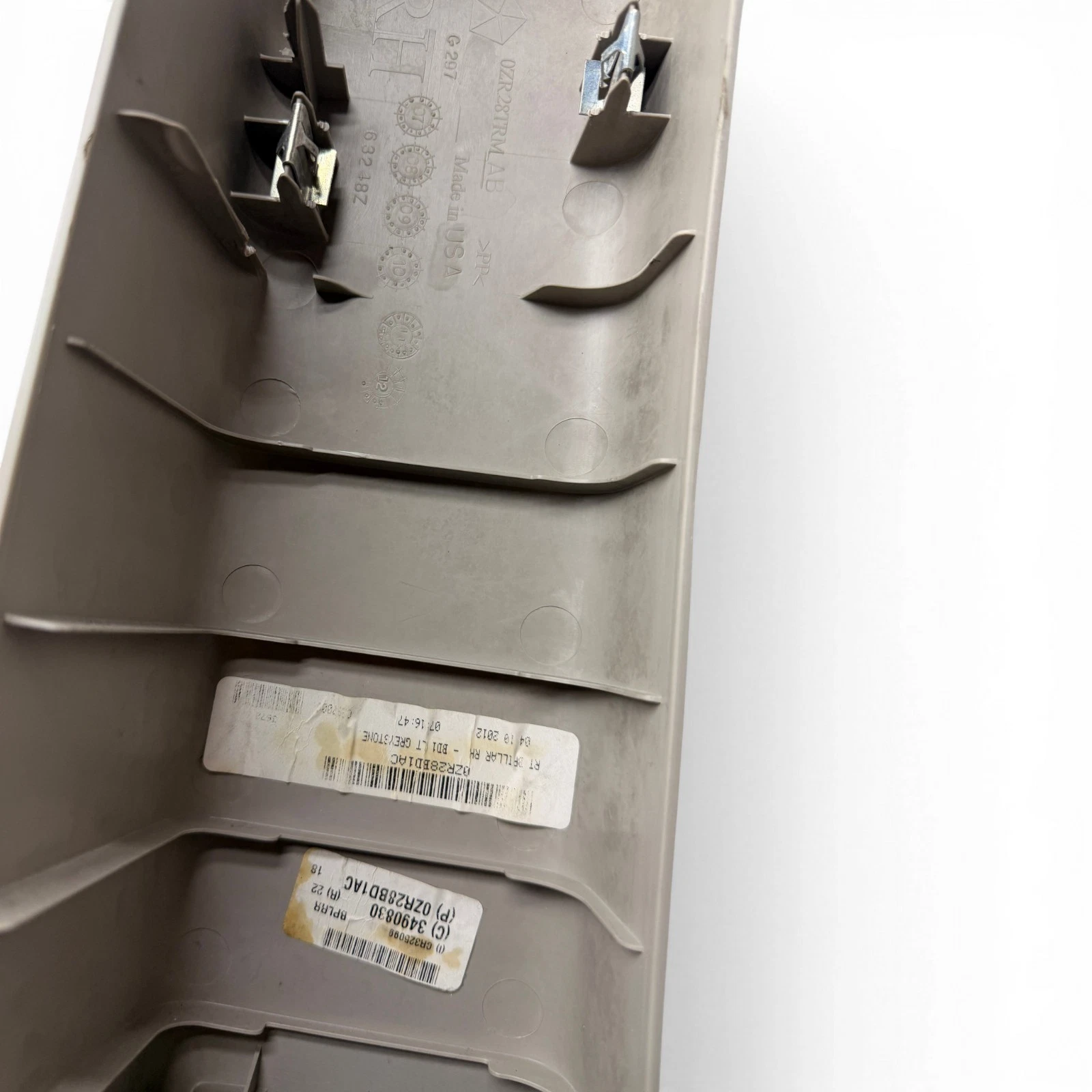11-20 Dodge Grand Caravan Right Center Lower B-Pillar Trim Cover OEM, 0ZR28BD1AC - Image 12