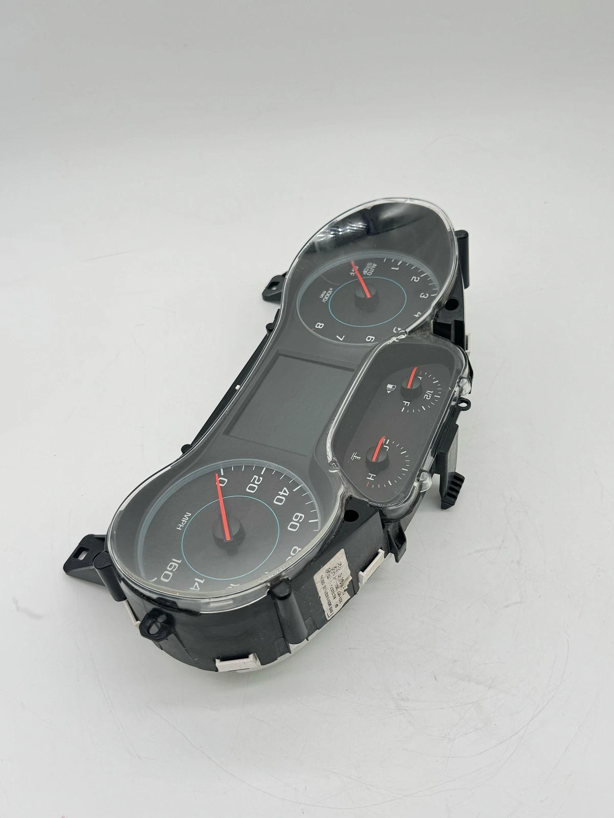 17-18 CHEVROLET CRUZE SPEEDOMETER GAUGE CLUSTER 76931580A OEM - Image 3