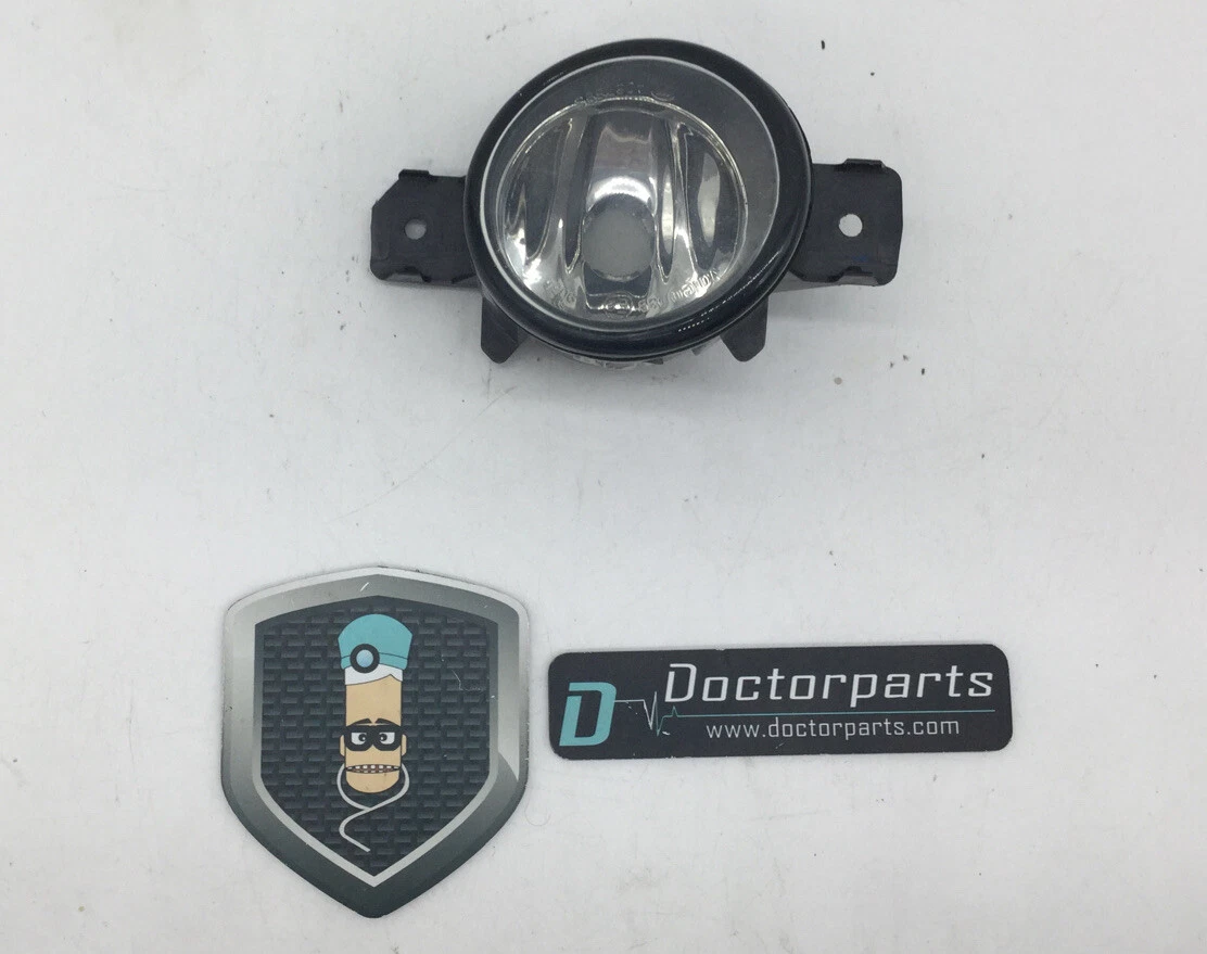 2004 - 2016 NISSAN SENTRA /ALTIMA FOG LIGHT LAMP BULB LEFT USED OEM 89210439 - Image 4