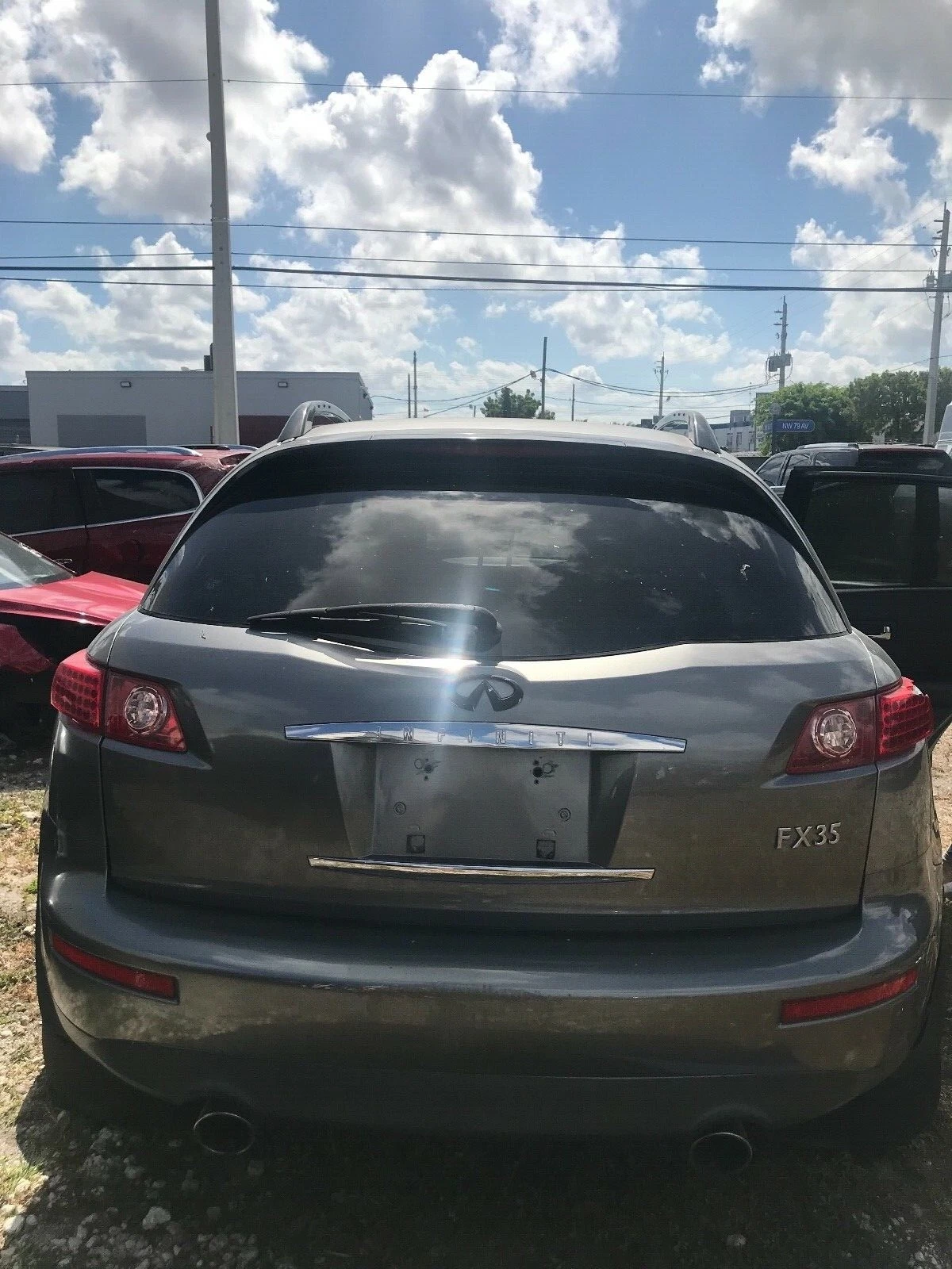 2006 2007 Infiniti FX35 Driver Rear Left Door - Image 3