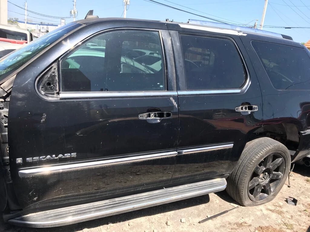 2007-2014 CADILLAC ESCALADE REAR DRIVER LEFT LH DOOR USED OEM LOCAL PICKUP - Image 6