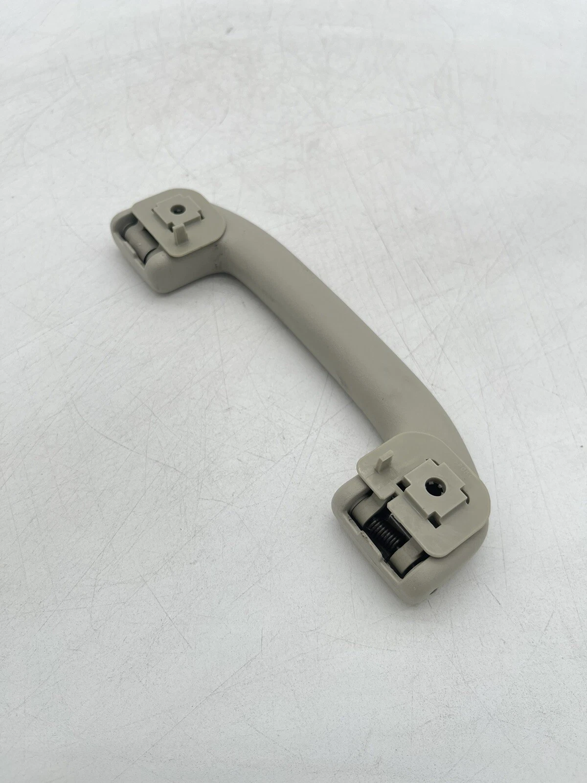 03 04 05 INFINITI FX35 FX45 FRONT REAR PASSENGER SIDE ROOF GRAB HANDLE BEIGE - Image 3