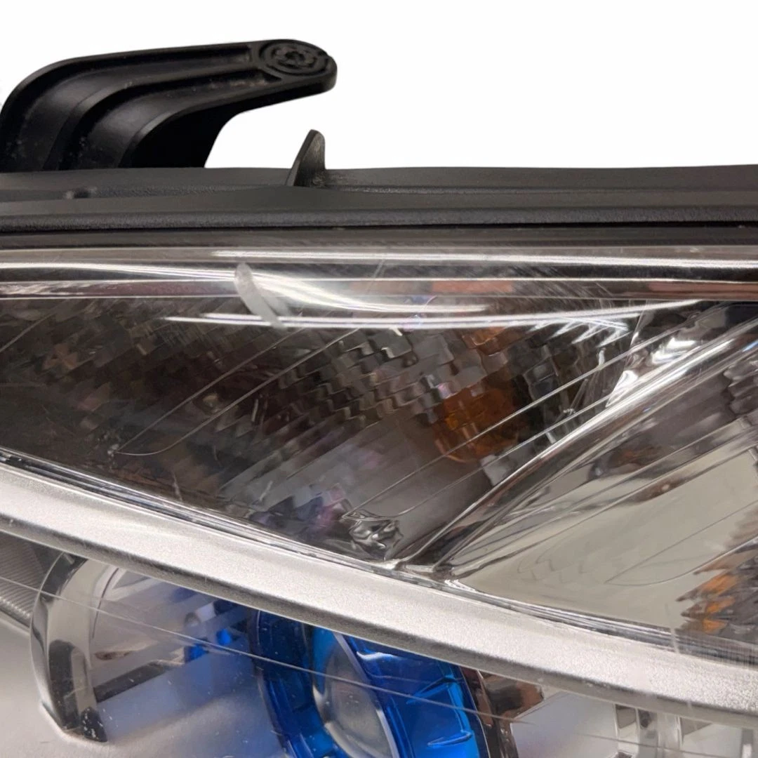 13-16 BUICK ENCORE DRIVER LEFT LH HALOGEN HEAD LIGHT LAMP 42359595 - Image 6