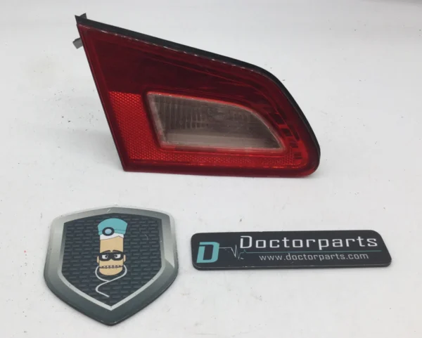 2007-2008 INFINITI G35 /G37 2009-2013 LEFT DRIVER INNER TAILLIGHT LAMP OEM