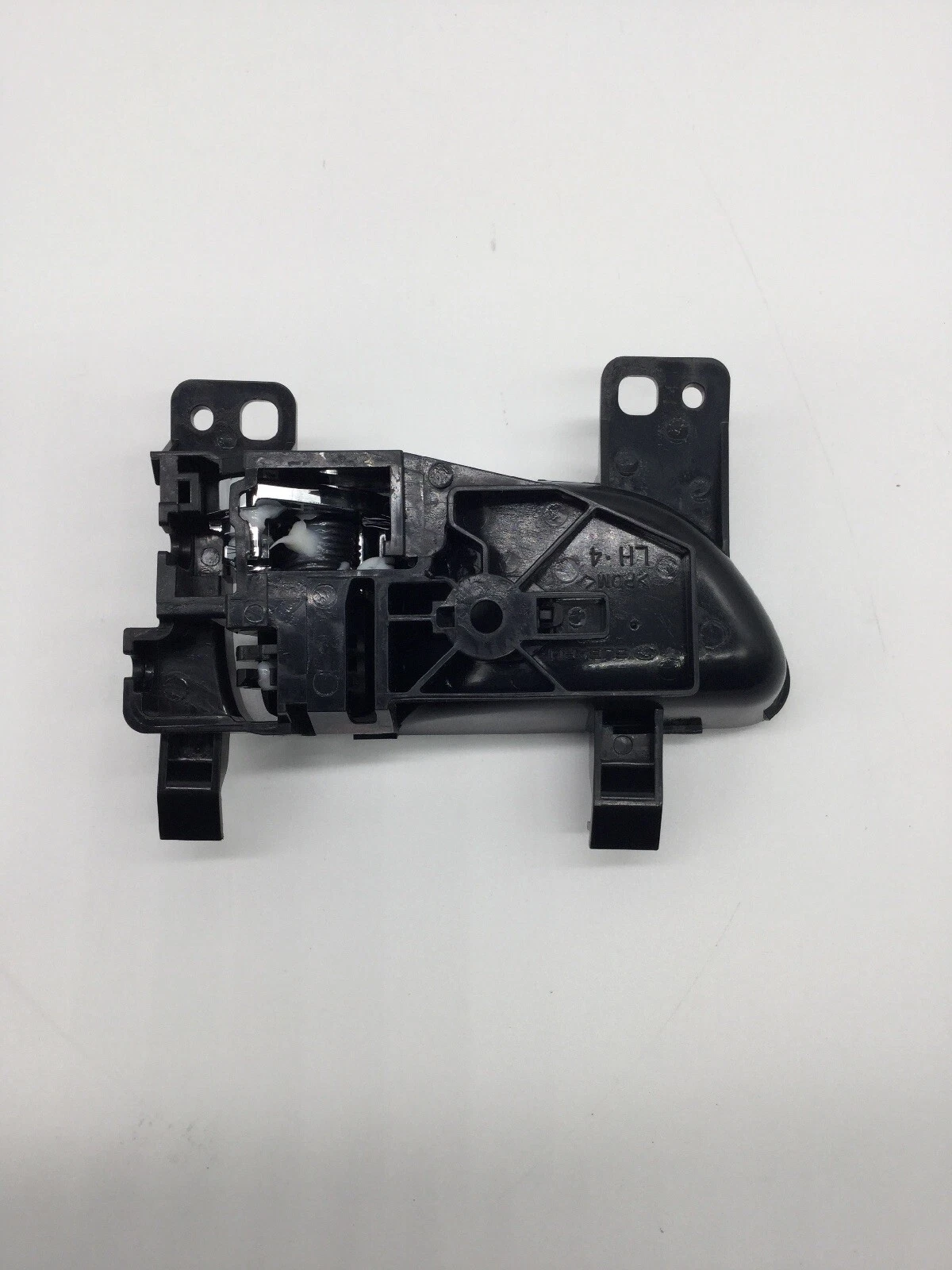 2007–2011 Subaru Impreza WRX Left Inner Door Handle - Image 2