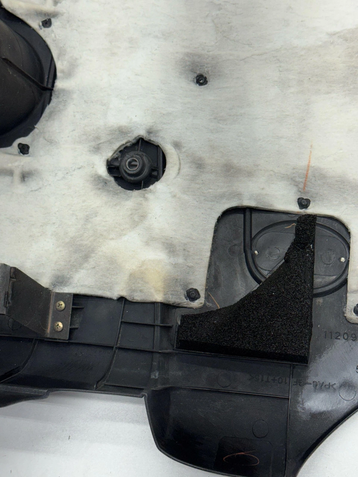 01-06 LEXUS LS430 4.3L ENGINE MOTOR TOP COVER PANEL SHIELD OEM 11209-50140 - Image 9