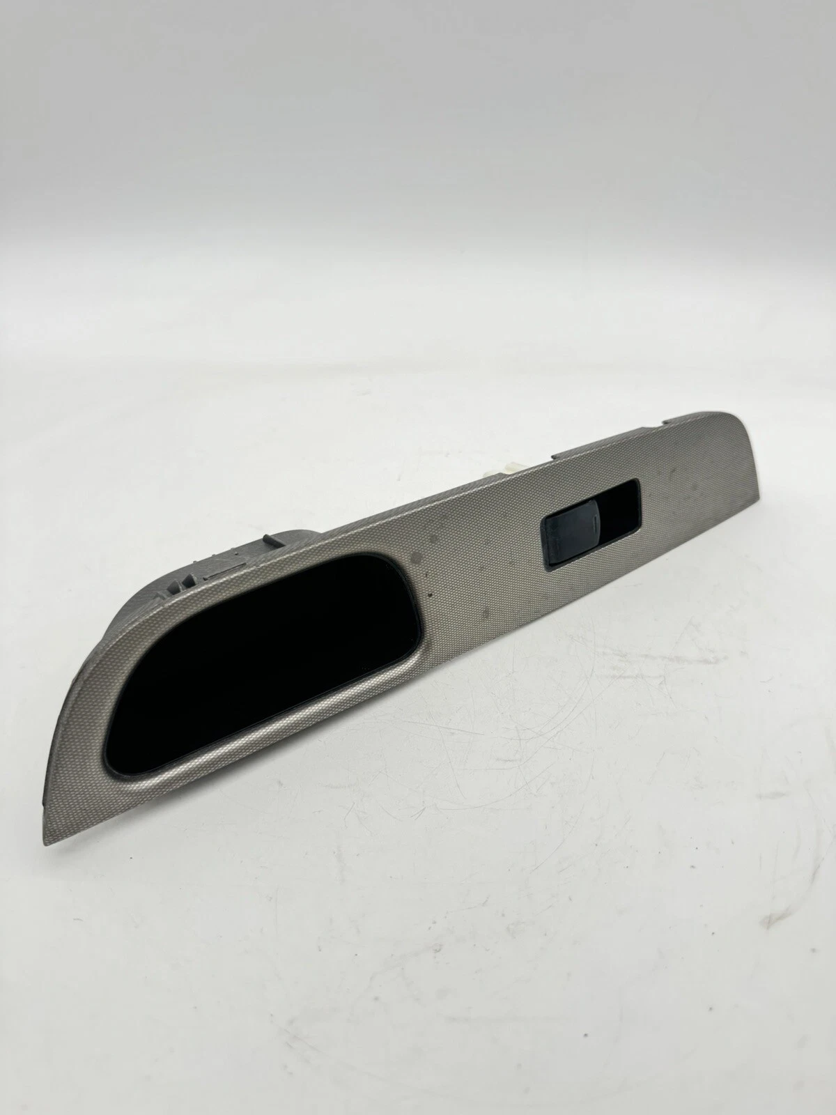2007-2012 Nissan Versa Hatch Back Window Switch W Bezel Rear RH OEM 82960-EM31A - Image 3