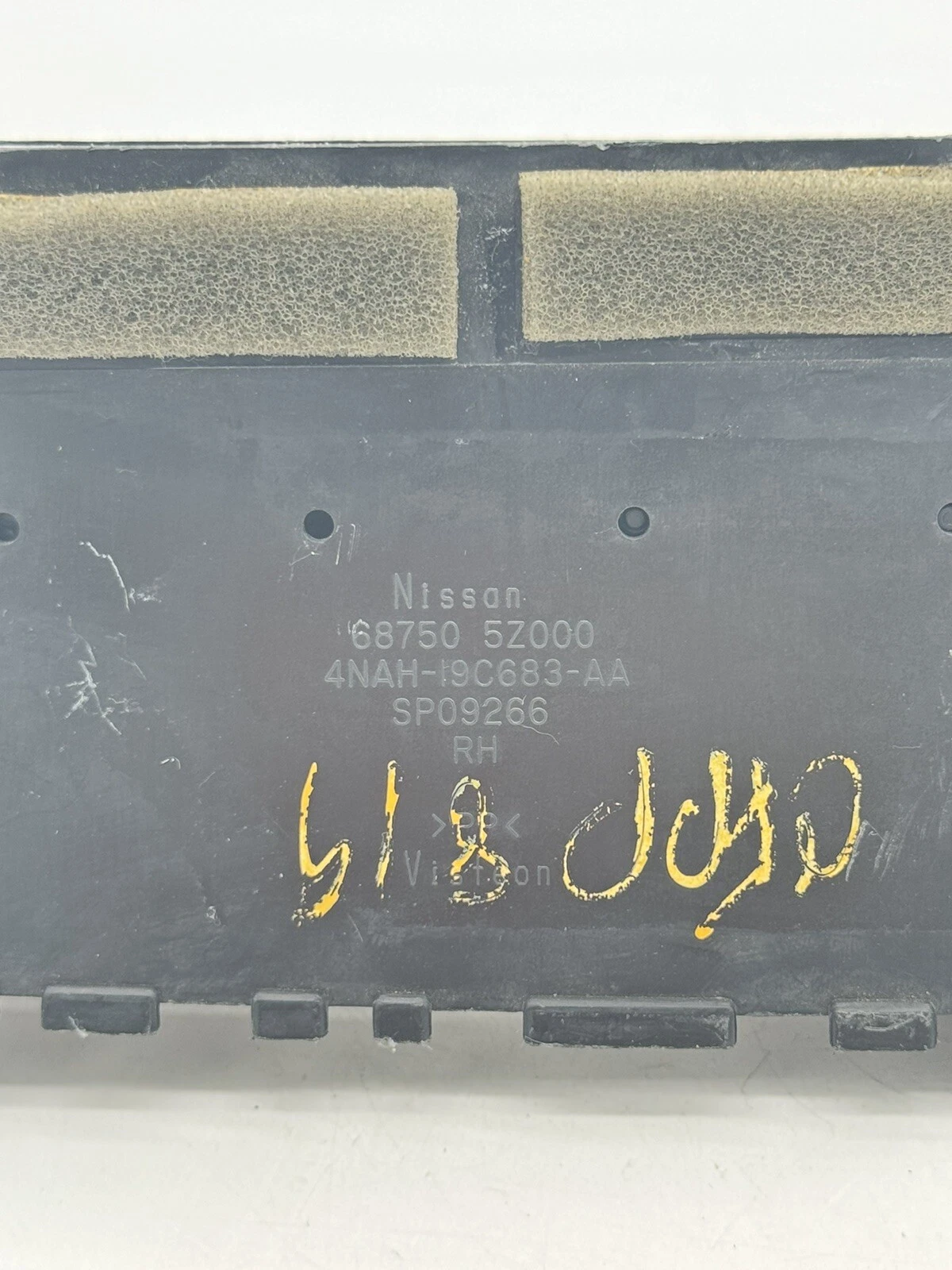 04 - 06 Nissan Quest Center Dash A/C Heater Air Vents Gray 68750 5Z00 OEM - Image 10