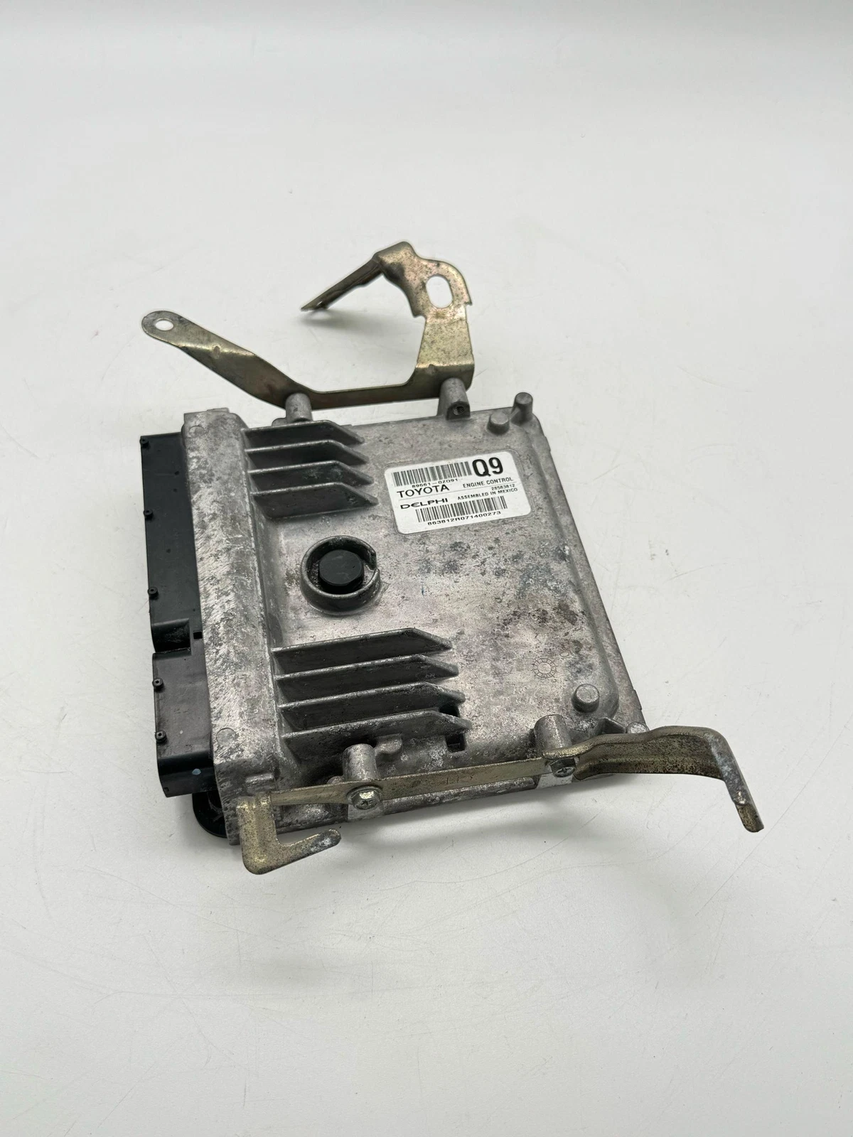 17-19 Toyota Corolla 1.6L Engine Control Computer Module ECM ECU 896610ZQ91 - Image 4