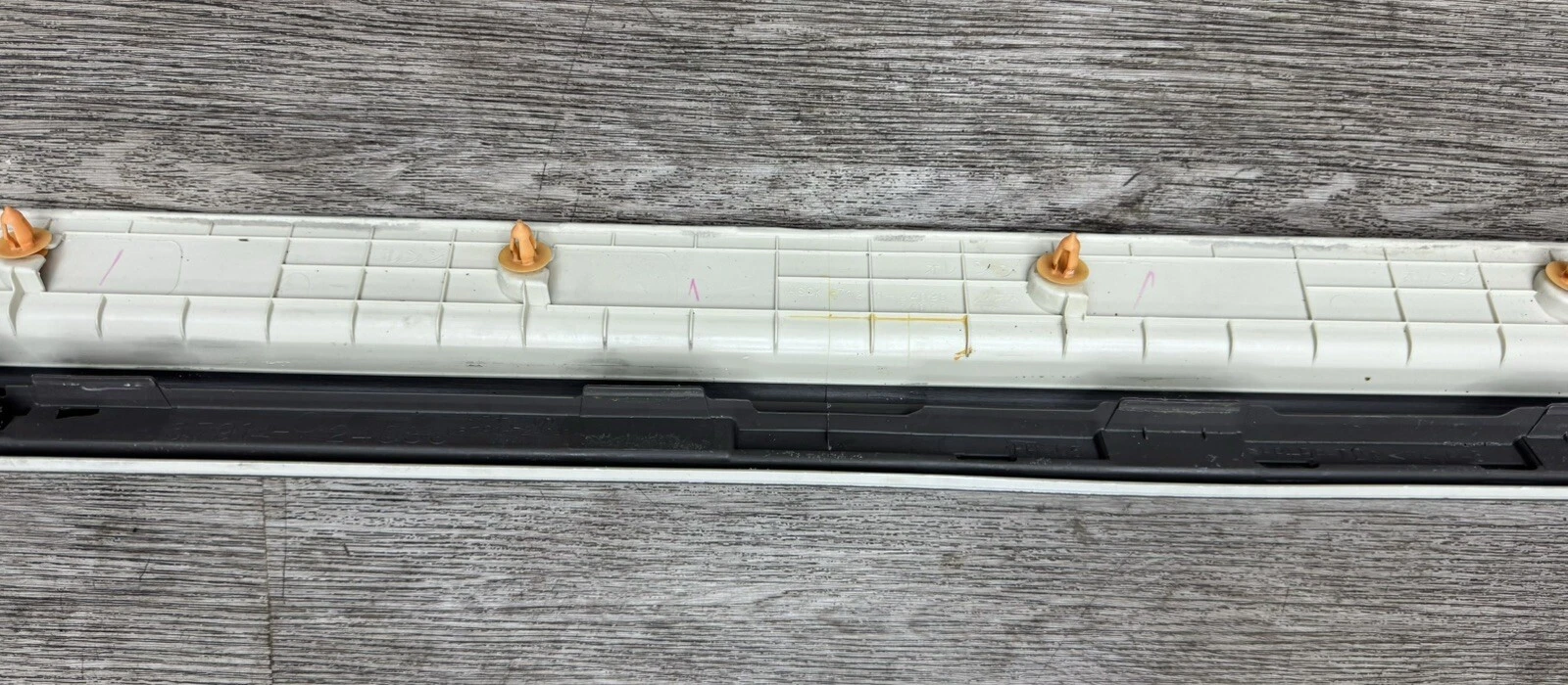 02-10 LEXUS SC430 FRONT LEFT DRIVER SIDE DOOR STEP SCUFF PLATE TRIM OEM - Image 8