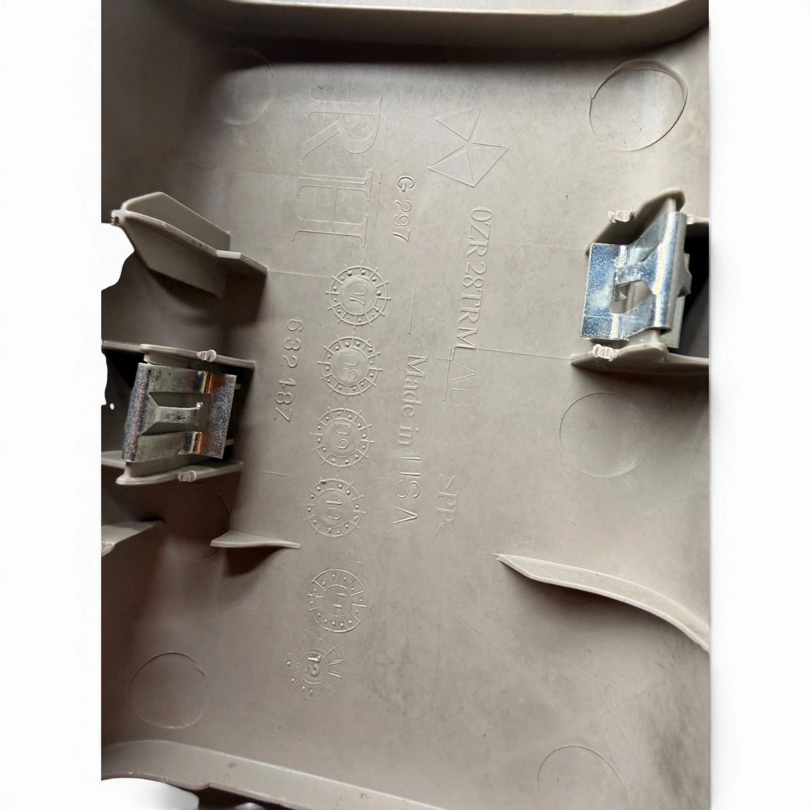 11-20 Dodge Grand Caravan Right Center Lower B-Pillar Trim Cover OEM, 0ZR28BD1AC - Image 11