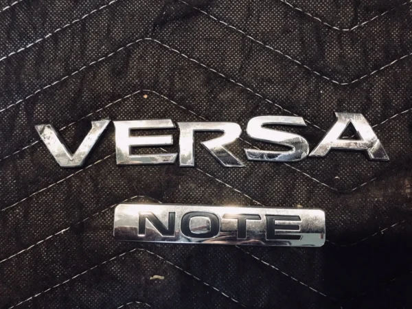 12-16 NISSAN VERSA NOTE REAR TRUNK GATE EMBLEM LOGO BADGE SYMBOL SET CHROME