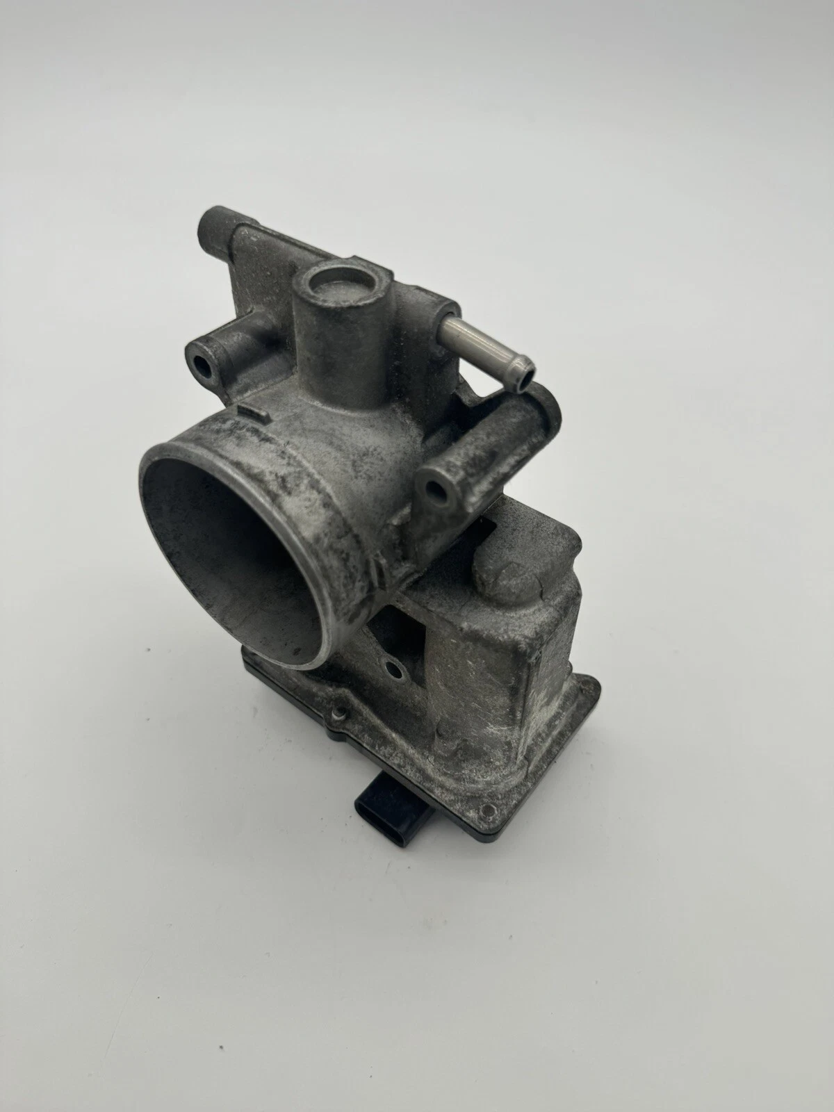 2006 2007 08 09 2010 2011 2012 2013 Mazda 3 Throttle Body Assembly OEM L3R413640 - Image 12